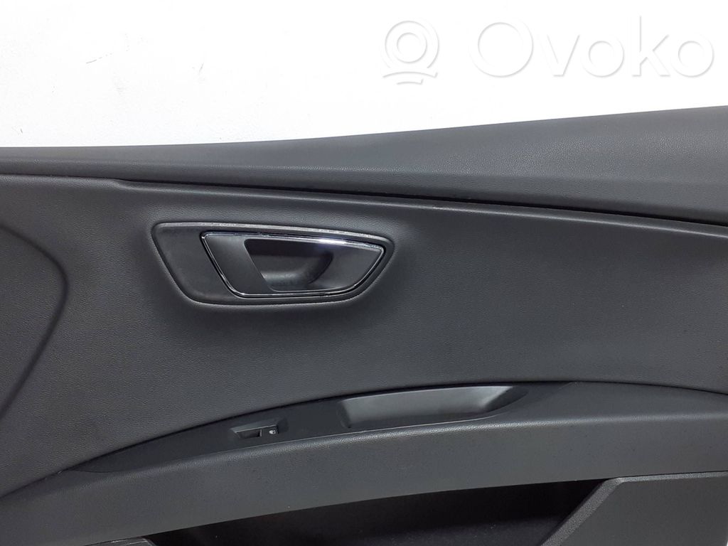 Revestimiento de puerta delantera   5F4867132,5F4867132,5F4867132