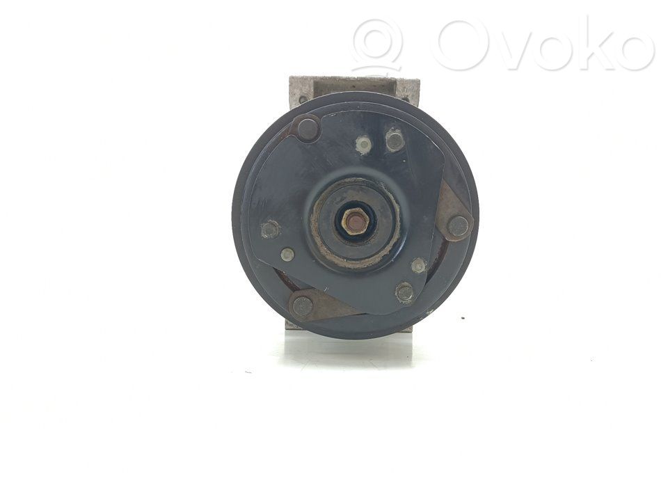 Compressore aria condizionata (A/C) (pompa)   8200021822,113520