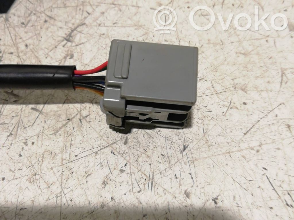 Ford Mondeo MK II Oglindă electrică ușă față 