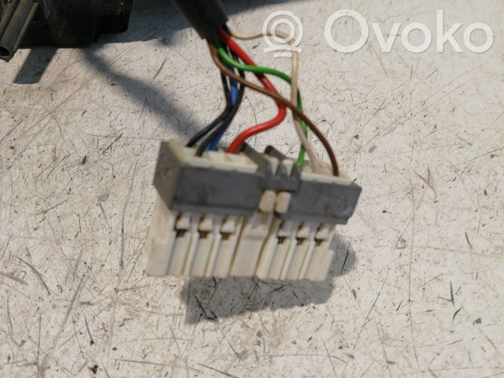 Peugeot 406 Oglindă electrică ușă față
