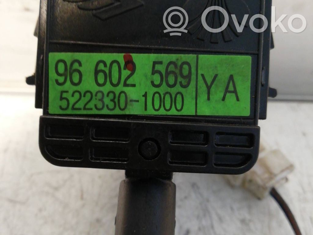 Pyyhkijän vipu   96602569,5223301000,96602569