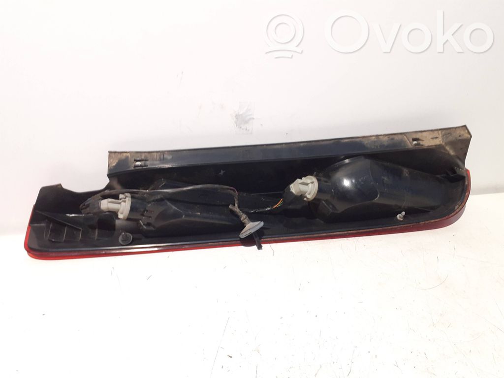 Bec lampă spate   4M5113404A,4M5113404A,4M5113404A
