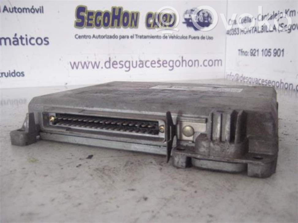 Unidad de control/módulo ECU del motor   7700749946,7700749946,S101718103