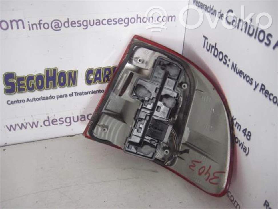 Lámpara de faros/luces traseros   90442020