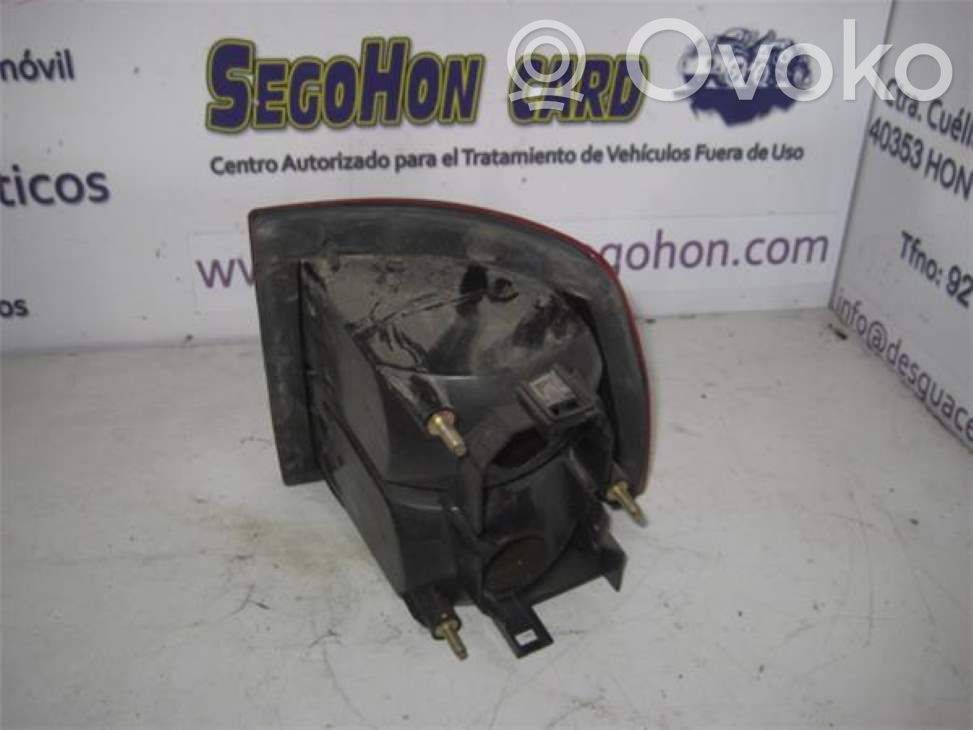 Seat Toledo I (1L) Takavalon polttimo 