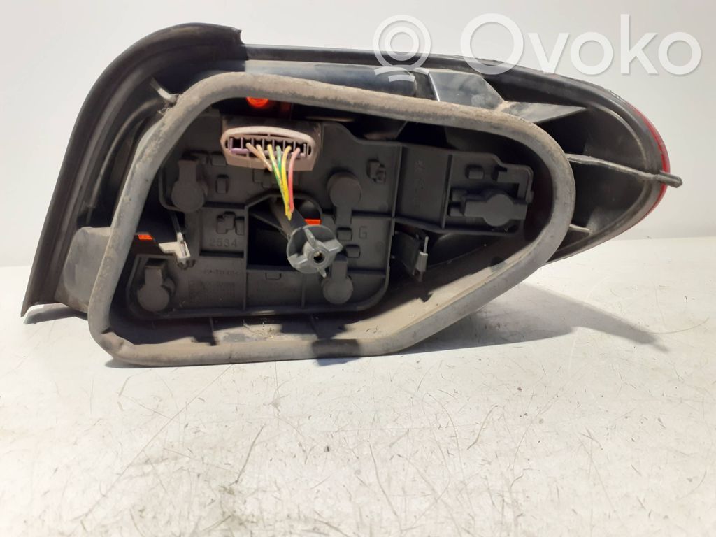 Citroen Xsara Takavalon polttimo 