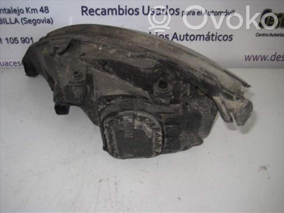 Ford Focus Scheinwerfer 