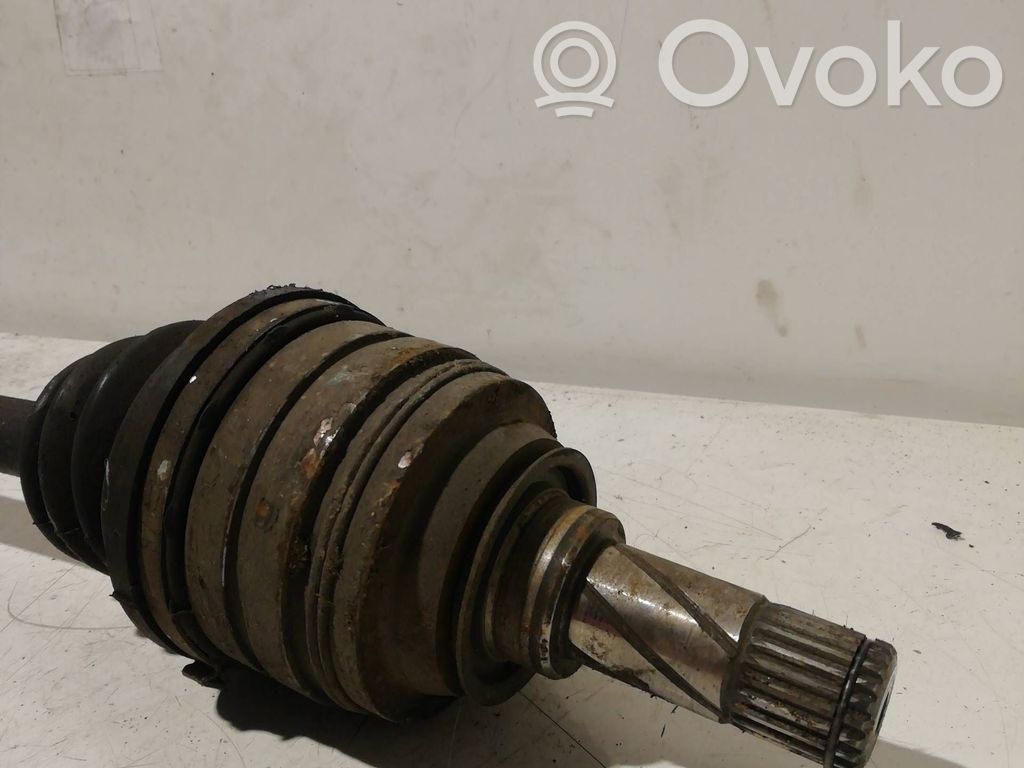 Etuvetoakseli   93192082