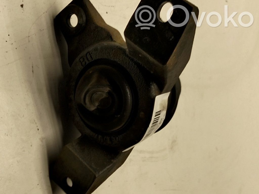 Engine mount bracket   218101C550