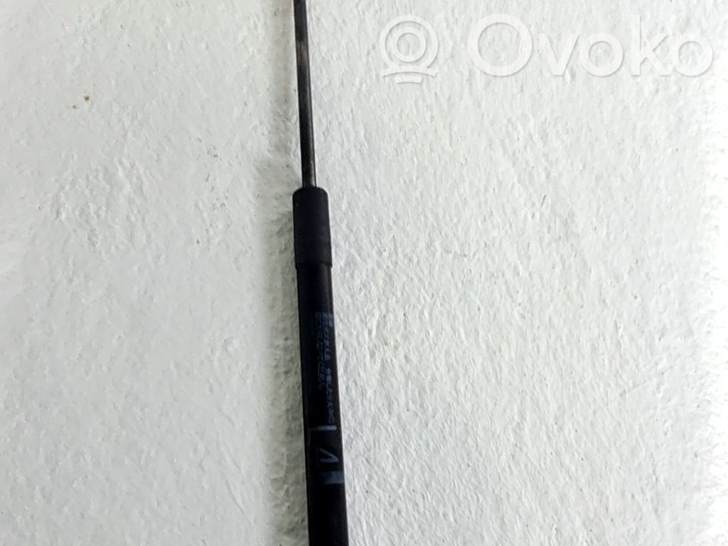 Toyota Yaris Amortiguador del maletero/compartimento de carga