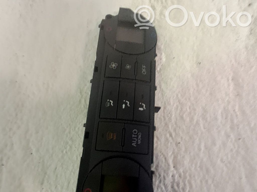Unidad de control climatización   1466238,6N4T18C612AC