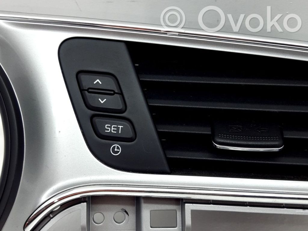Dashboard trim   97410A2200LEF,84832A2000WK,97490A2000LEF