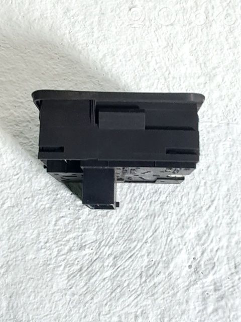 Light switch   4616124