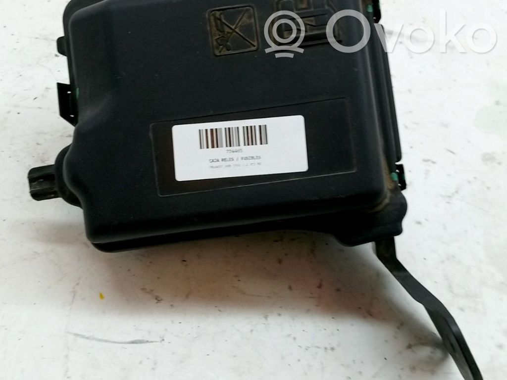 Módulo de fusible   9671941780