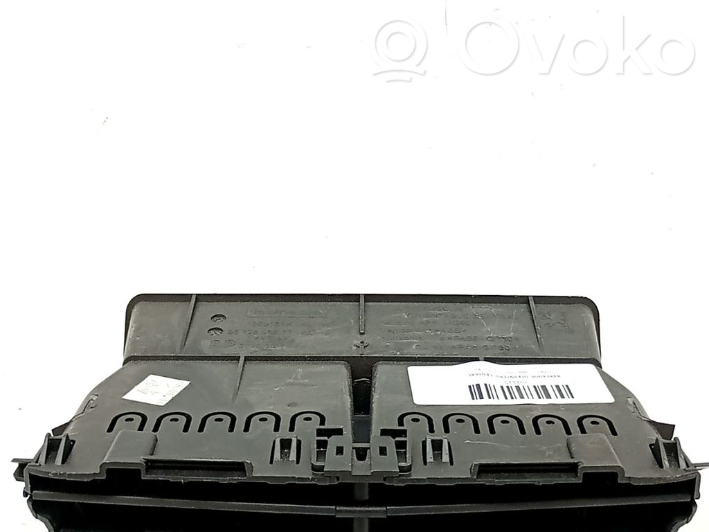 Peugeot 208 II Griglia di ventilazione centrale cruscotto