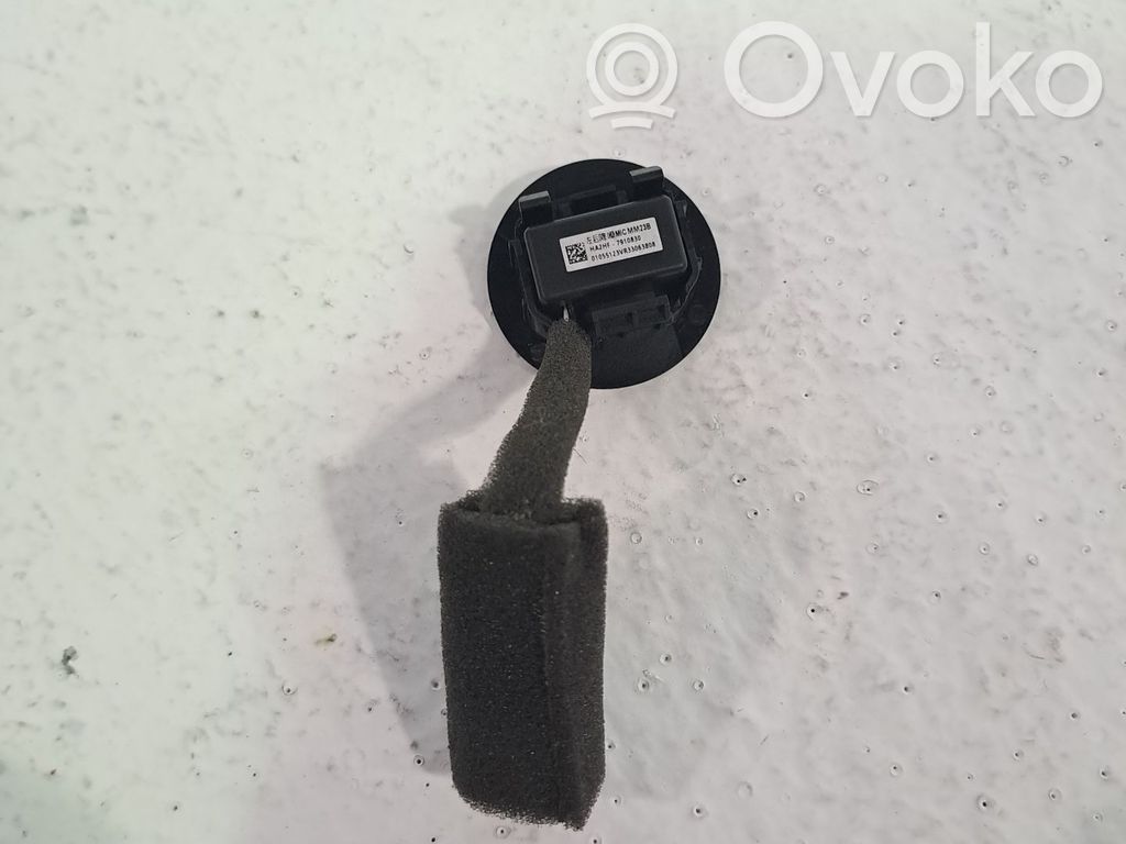 Altavoz de la puerta delantera   HA2HF7910830