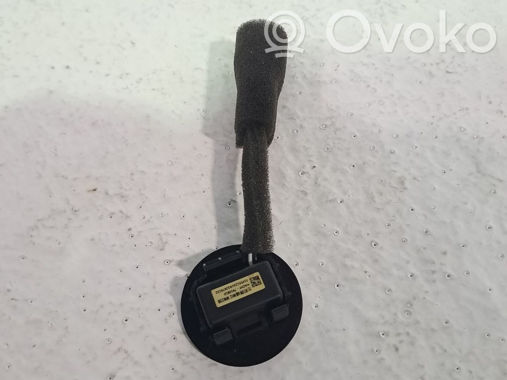 Altavoz de la puerta delantera   HA2HF7910810