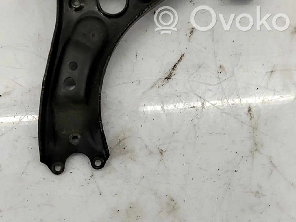 Support de jambe de force supérieur avant   1K0407152BD