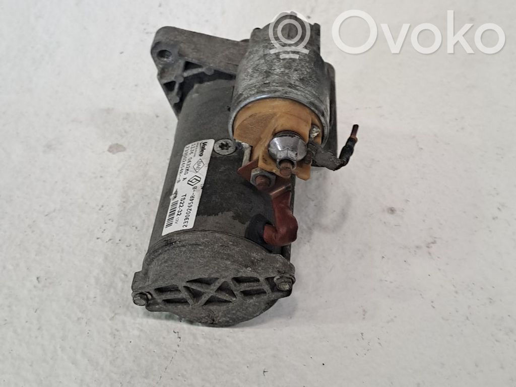 Motor de arranque   233002654R