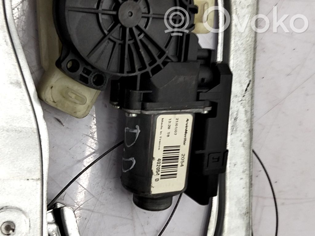 Regulador de ventanilla eléctrico de puerta delantera   824811H000