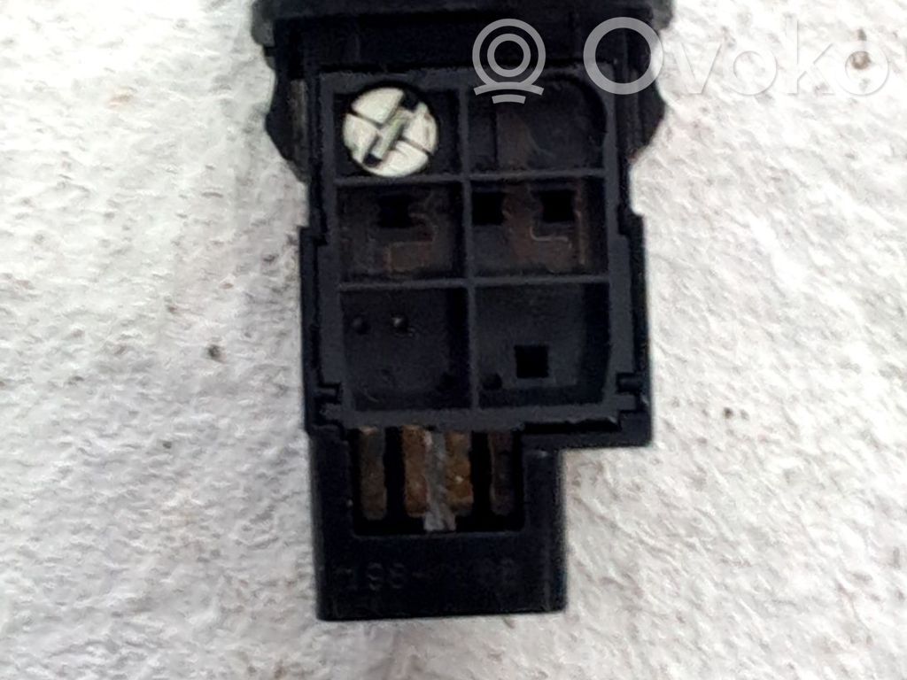 Other switches/knobs/shifts   8493028040