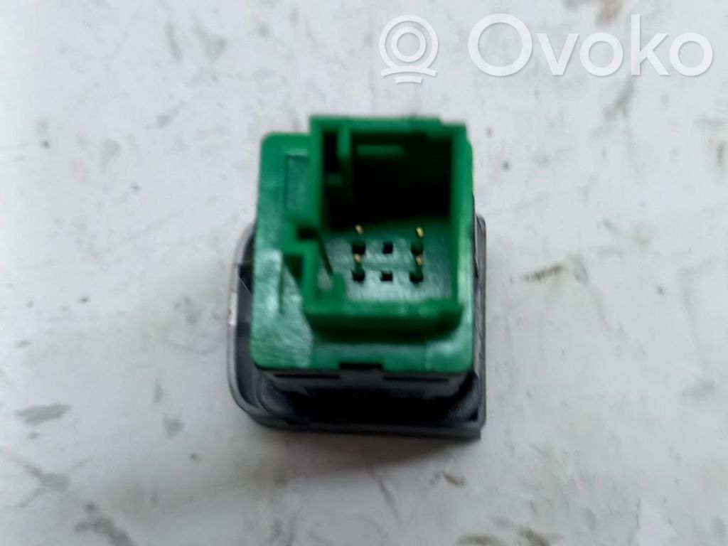 Unidad de control/módulo de carrocería central   98170429ZD