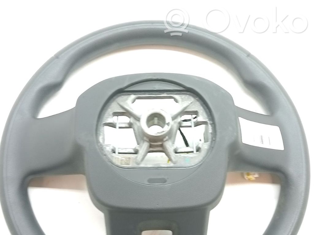 Volant   98210208ZD