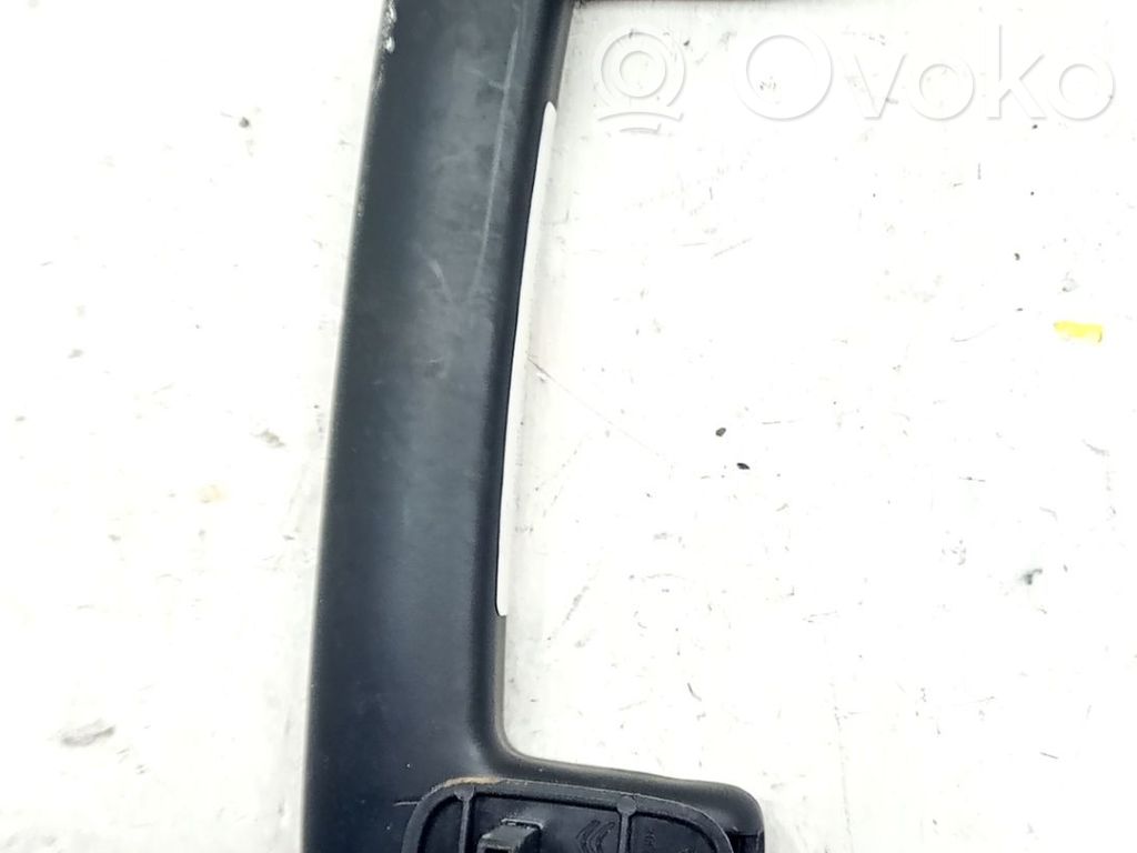 Opel Corsa F Main courante