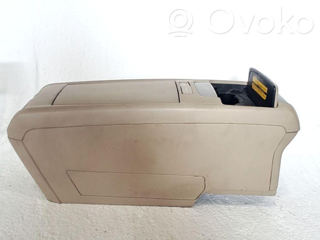 Consolă centrală   5881048400A0