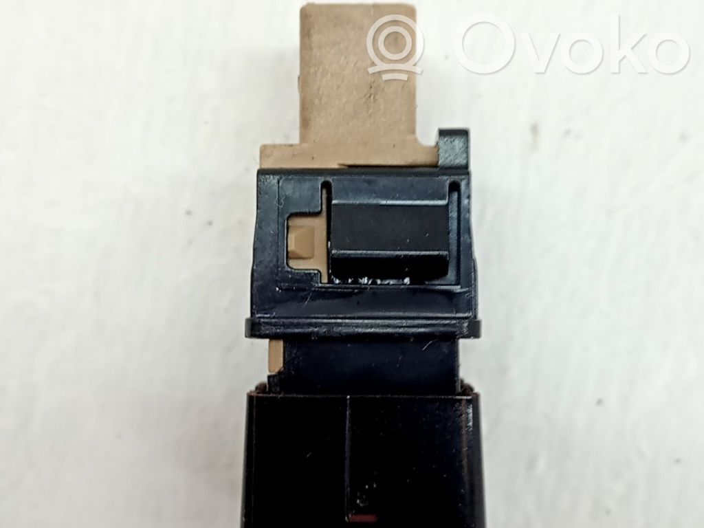Schalter Warnblinkanlage   252903VJ0A