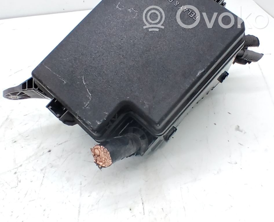 Módulo de fusible   8274148090,8266342110