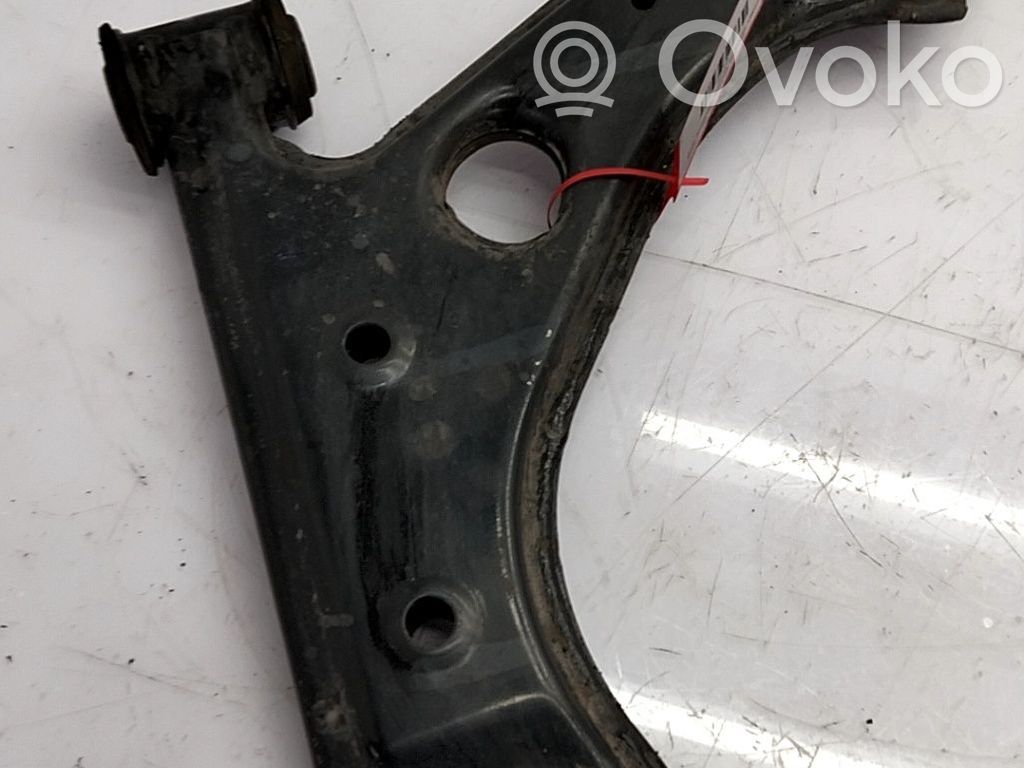 Opel Corsa D Braccio di controllo sospensione anteriore inferiore/braccio oscillante 
