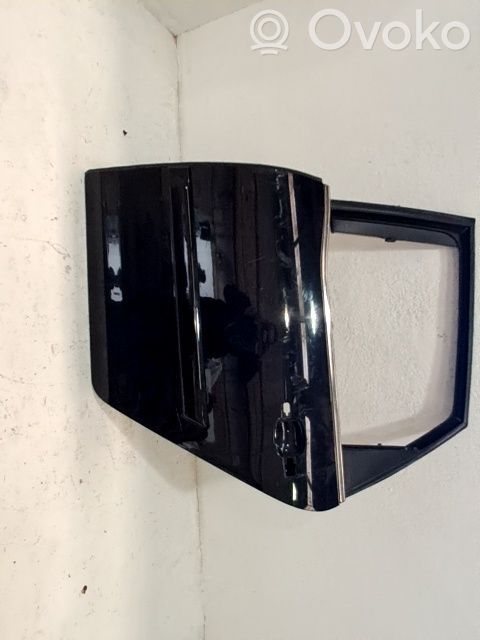 Puerta trasera   9006K5