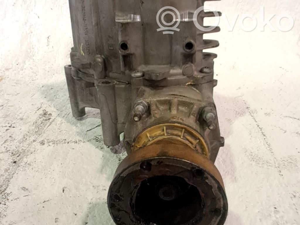 Priekinis reduktorius   C2S17998,1X4W7L486DE