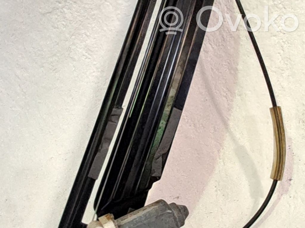 Regulador de ventanilla eléctrico de puerta delantera   51348159834