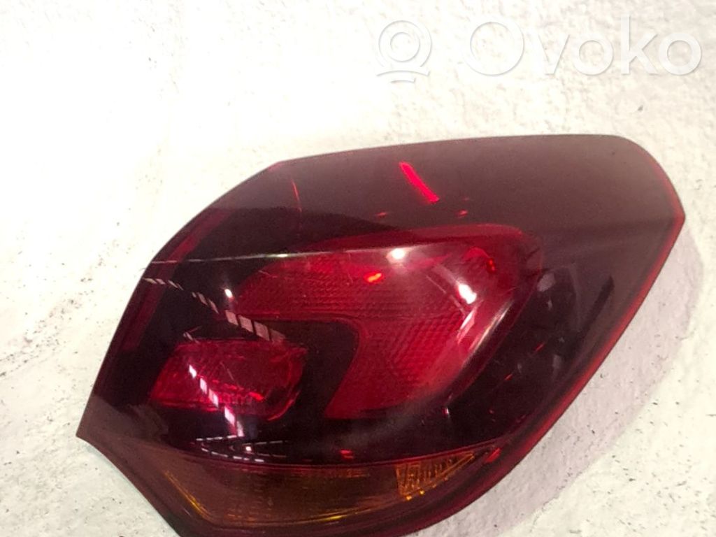 Opel Astra J Lampada fanale posteriore