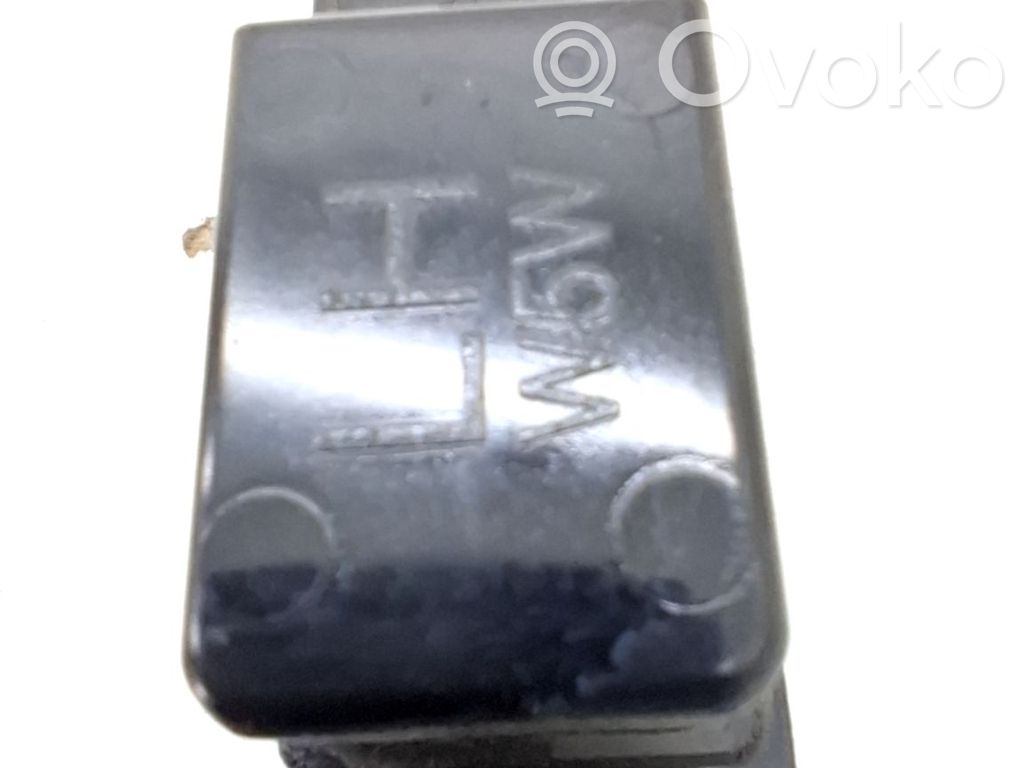Éclairage de plaque d'immatriculation   92501G6000