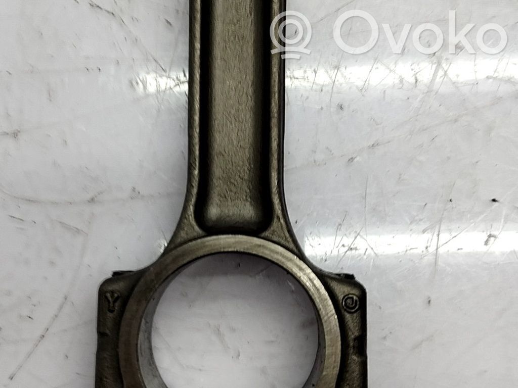Bielle moteur   1210000QAJ