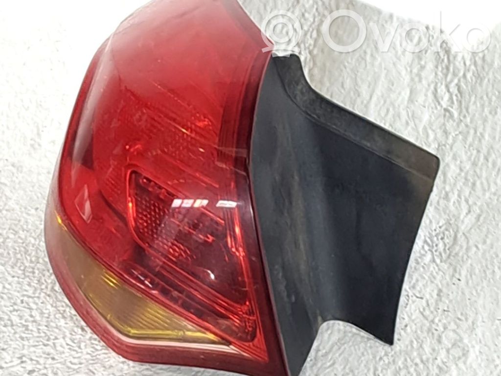 Opel Astra J Takavalon polttimo 