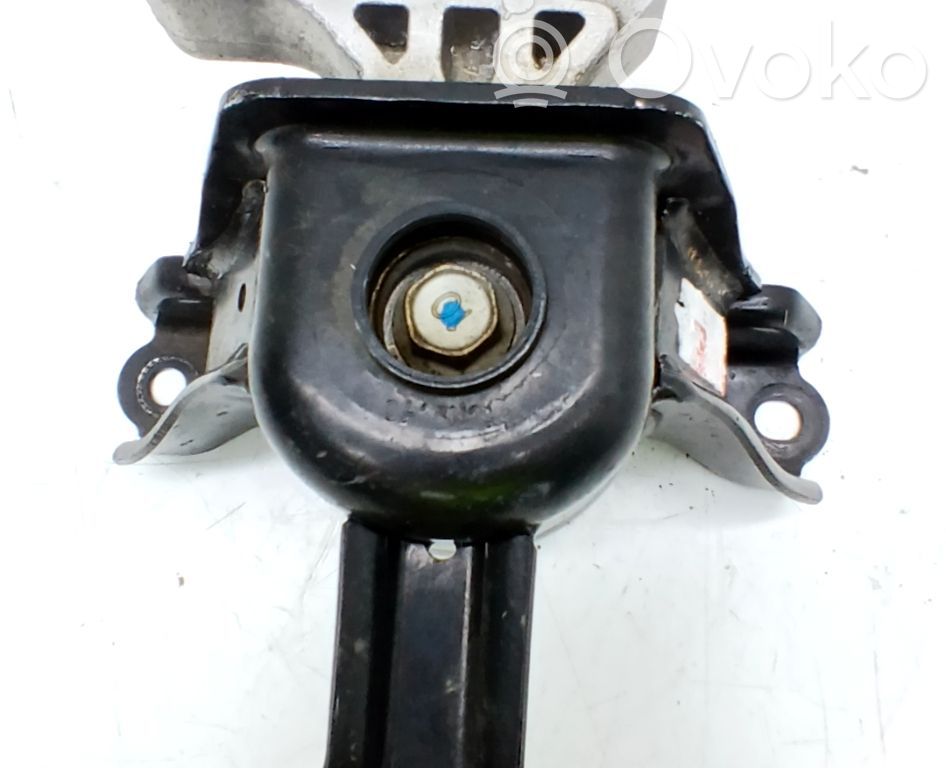Soporte de montaje del motor   21810G6000