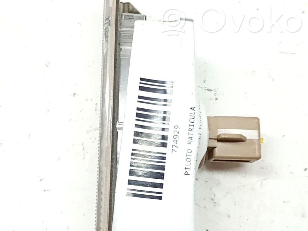 Éclairage de plaque d'immatriculation   92501D9000