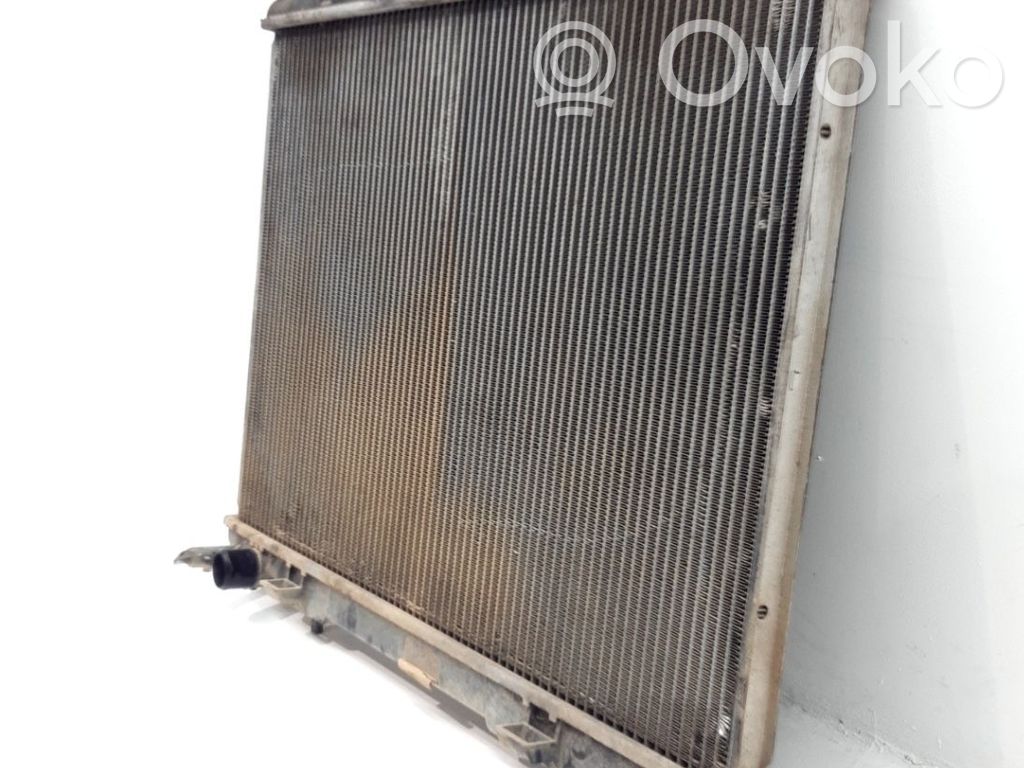 Nissan X-Trail T30 Radiateur de refroidissement 