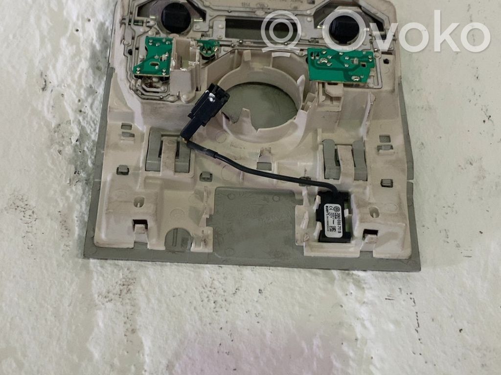Consola de luz del techo   1K0947105R