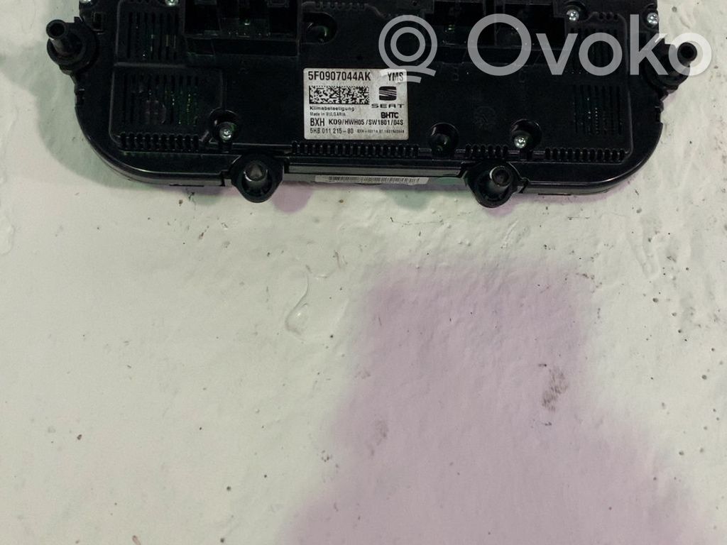 Climate control unit   5F0907044AKYMS