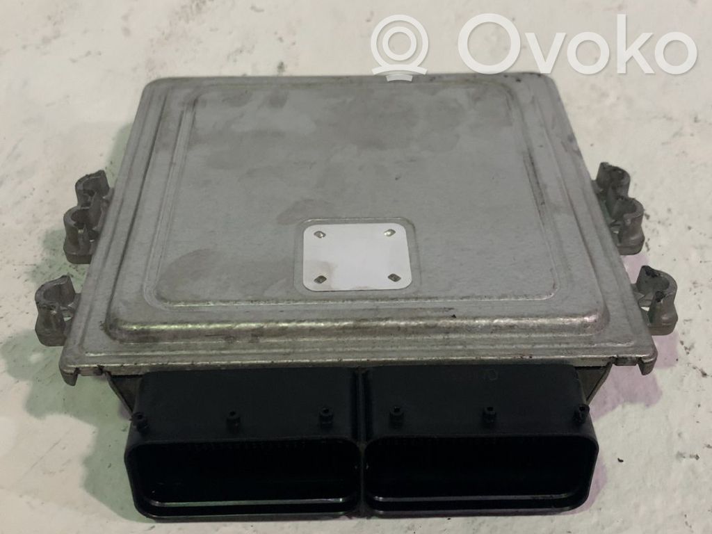 Centralina/modulo motore ECU   391992U000,391002U550