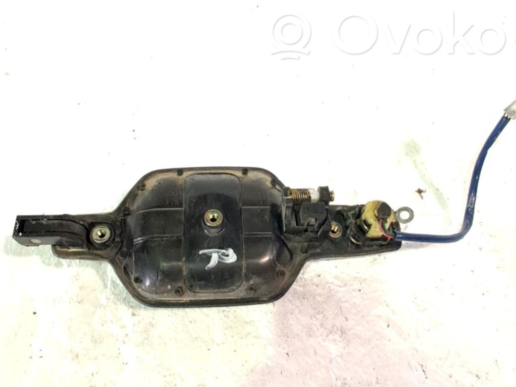 Mitsubishi Montero Manecilla externa puerta delantera 