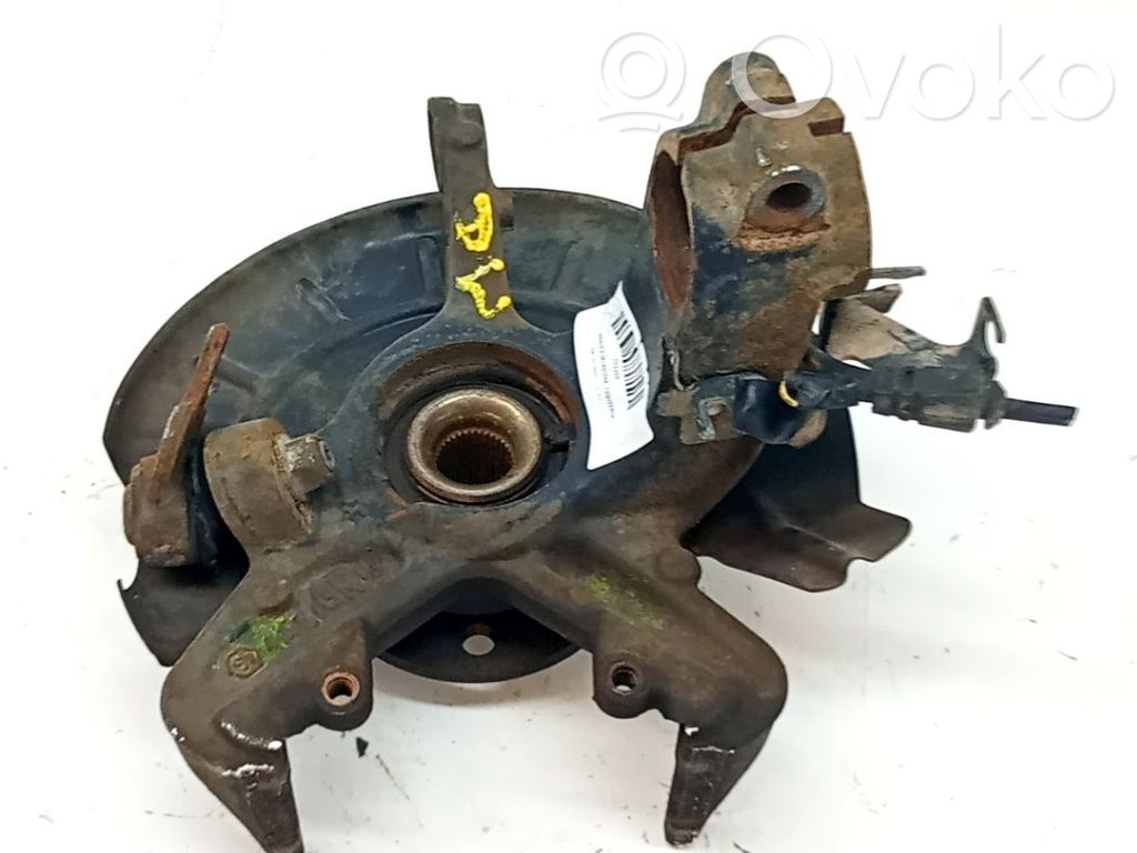 Fuso a snodo con mozzo ruota anteriore   6Q0407255AC