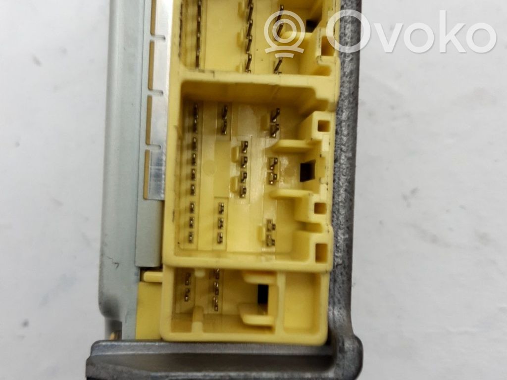 Airbag control unit/module   MR472692
