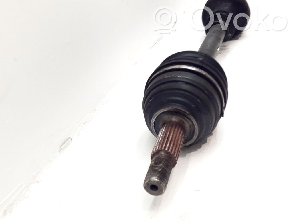 Eje de transmisión delantero   8200613827