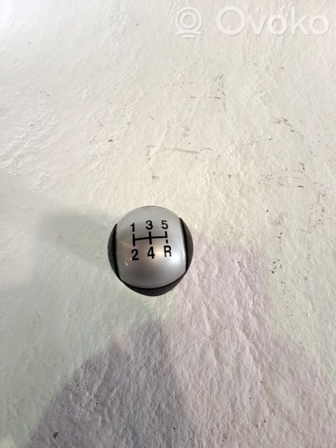 Ford Focus Gear lever shifter trim leather/knob 